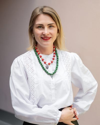Марина